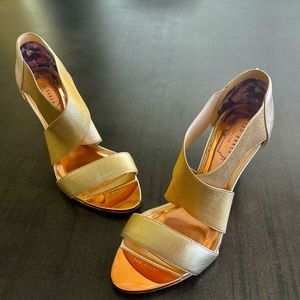 Good leather and elastic Ted Baker heeled sandals